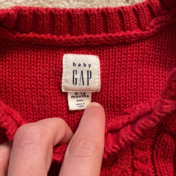 Baby Gap Red Cable Knit Romper - Picture 2 of 5